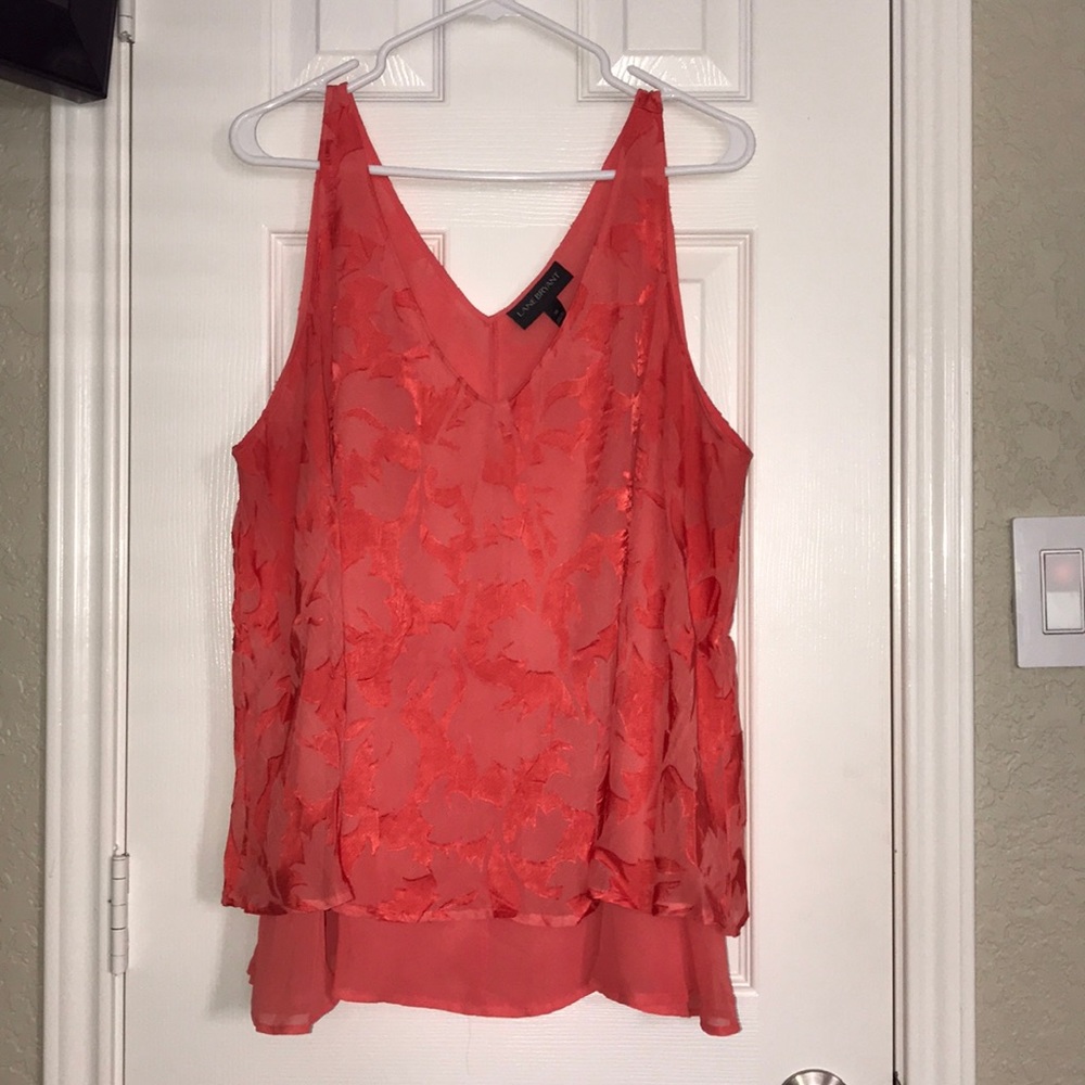 Flowy summer blouse with liner